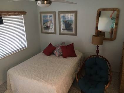 A picture containing wall, indoor, room, bedroom

Description automatically generated